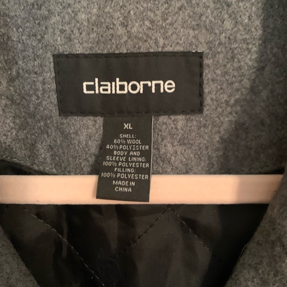 NWT Claiborne Gray button down coat. Size XL - Picture 3 of 9